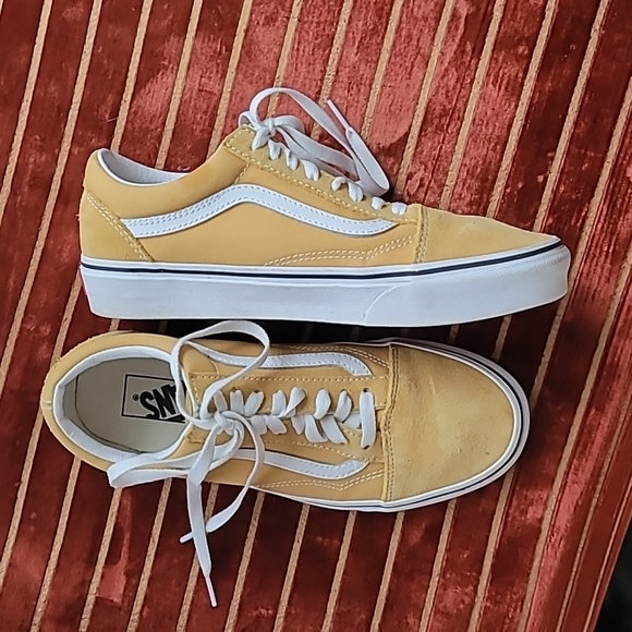 Vans Shoes - Vans